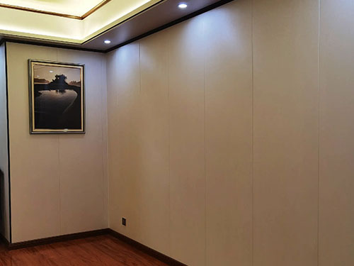 湖南森輝環(huán)?？萍加邢薰?衡陽(yáng)高新建材研發(fā)生產(chǎn)銷售,墻板,新型竹木纖維墻板
